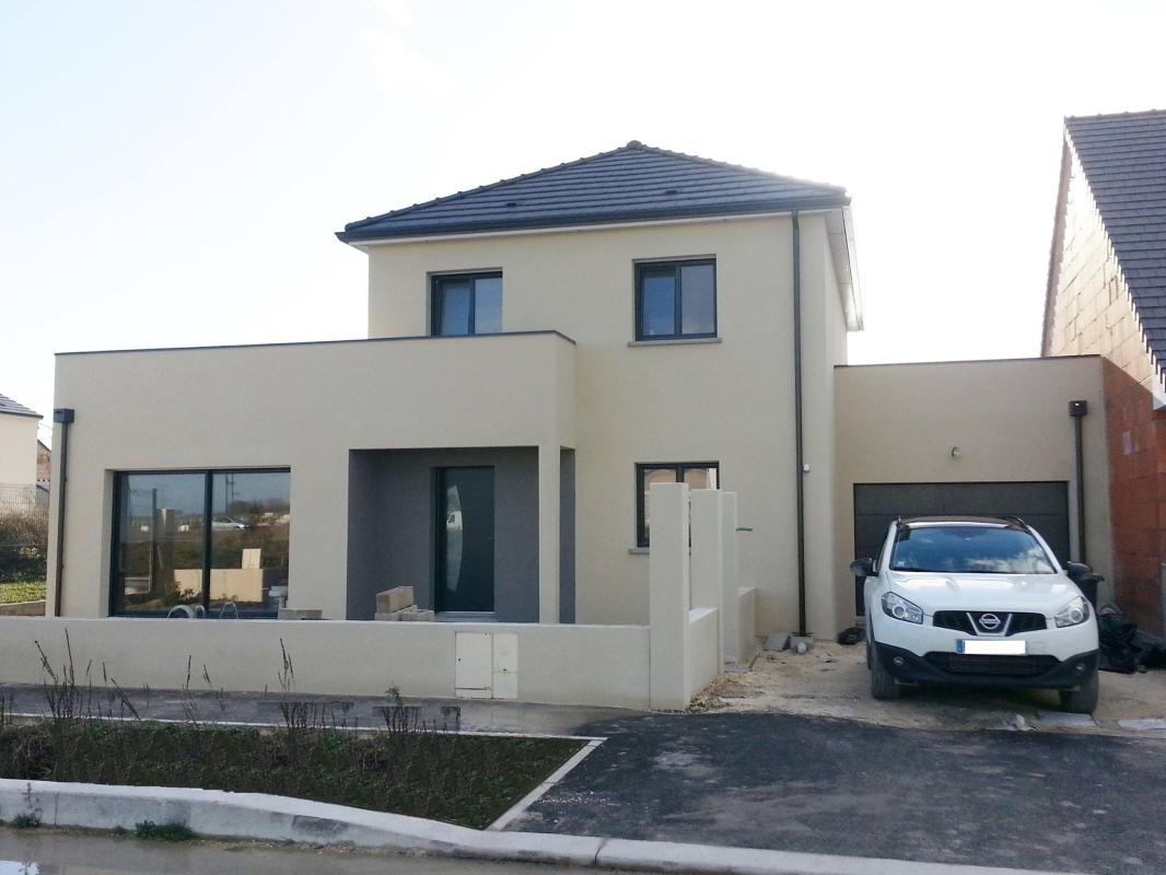 TERRAIN+MAISON A ESBLY, 104m²
